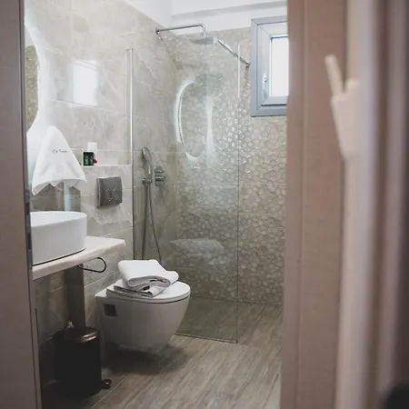 La Cruz Luxury סטאברוס